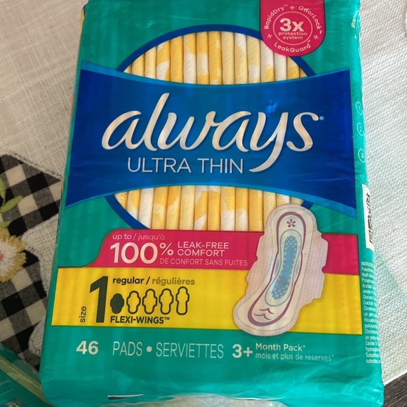 Always ultra thin flexi-wings regular pads 46; 42 pads 2 count - Picture 3 of 4